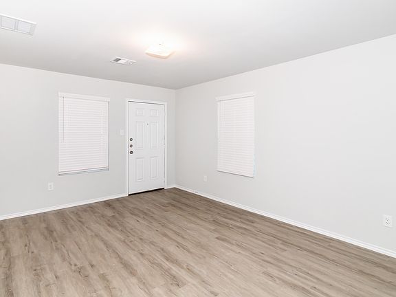 5th image of 3603 Joshua St