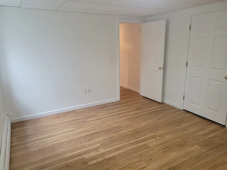 42 Lockwood St #2 — Photo 10