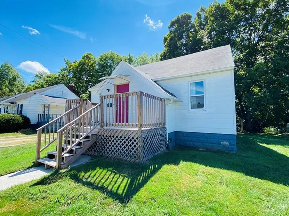 503 E Monroe St, Olney, IL 62450