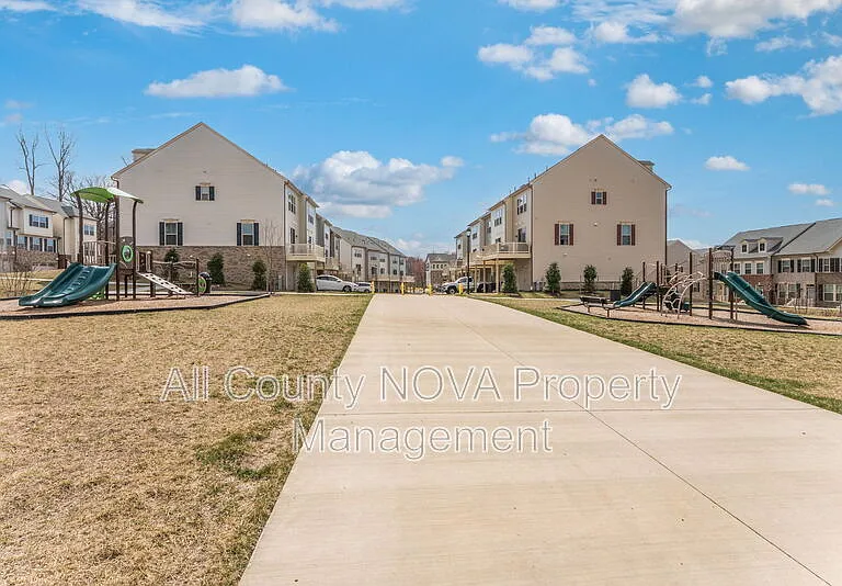 3472 Jacobs Ford Way — Photo 44