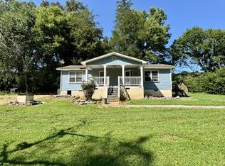 267 Town Creek Rd, Benton, TN 37307