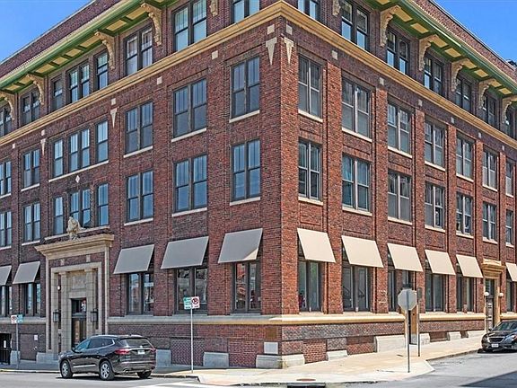5th image of 523 Grand Blvd APT 2B