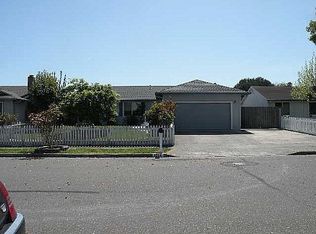 1814 Glenbrook Dr, Santa Rosa, CA 95401