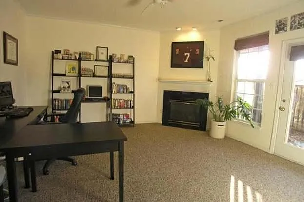 12952 Park Crescent Cir — Photo 16