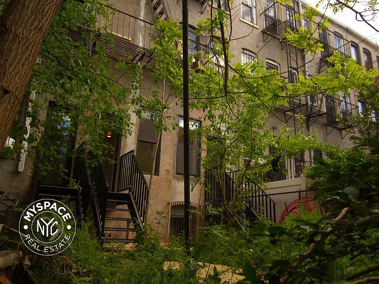 1044 Putman Ave #1 — Photo 19