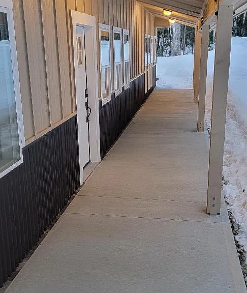 373 Scott Ln — Photo 10