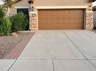 290 W Calle Del Estribo, Sahuarita, AZ 85629