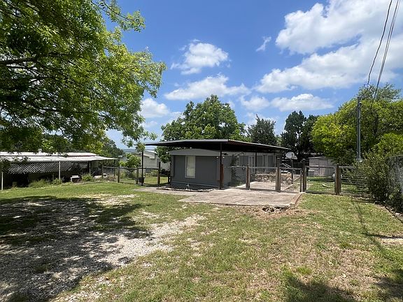 5th image of 496 GLENN DR