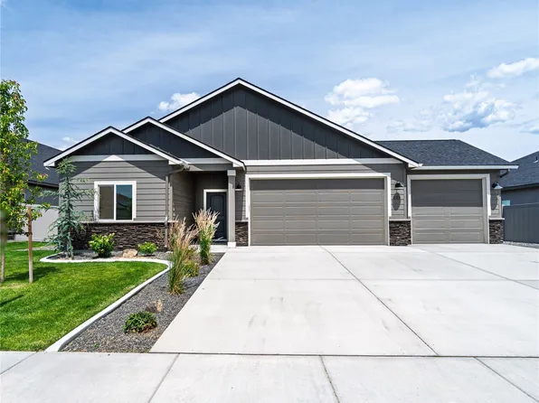 231 Schrute Road, Prosser, WA 99350