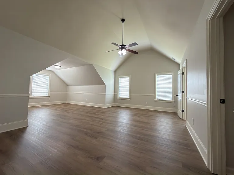 3635 Clarecastle Dr — Photo 17