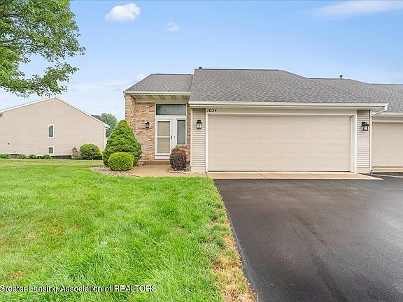 3rd image of 1034 Fairfield Dr #78