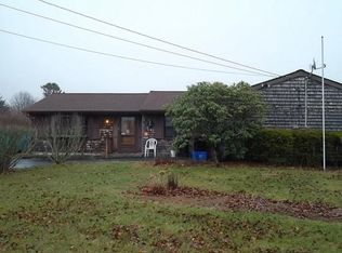 15 Utica Ln, Dartmouth, MA 02748