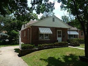 1st image of 112 Bolton Dr