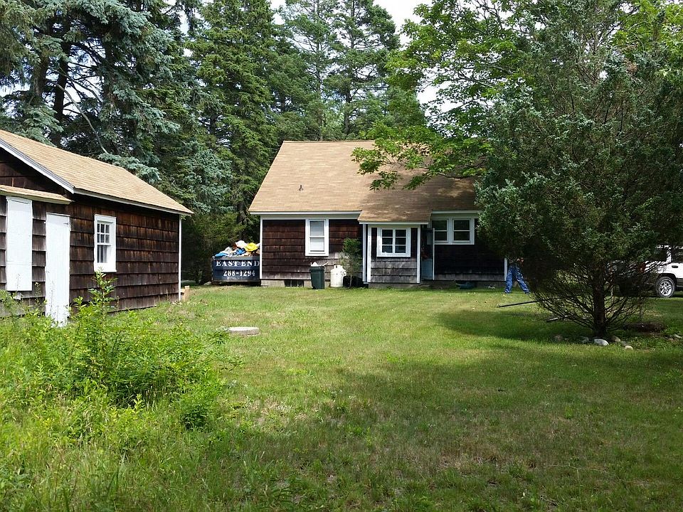 2nd image of 7 Baycrest Ave