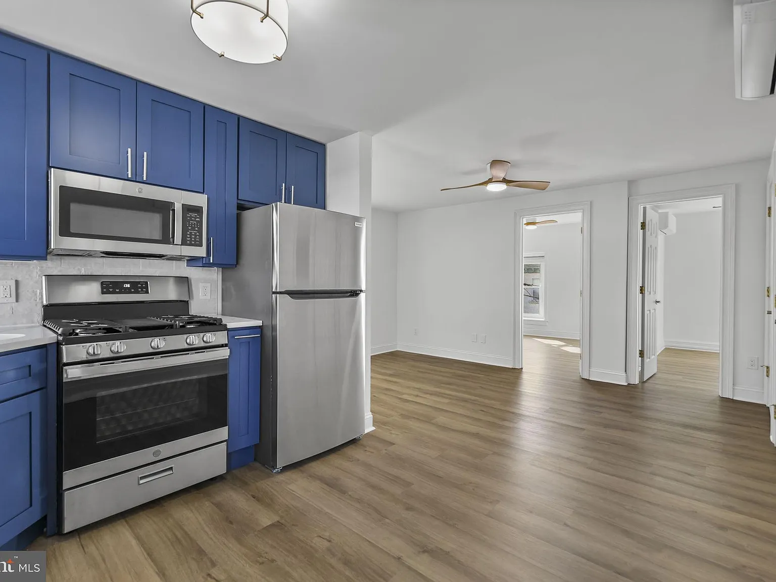 2 bed, 550 sqft, $1,750 — Photo 1
