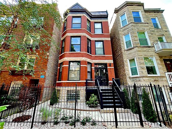 3rd image of 3136 N Clifton Ave APT 1F