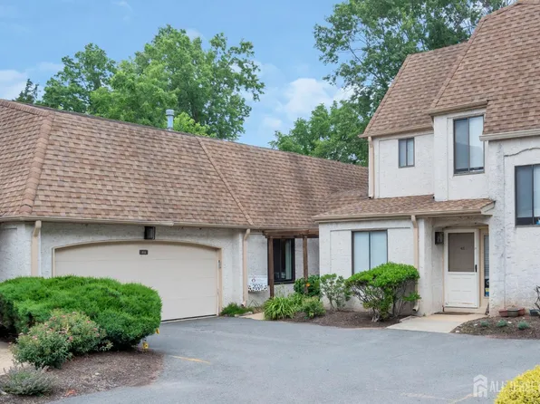44 Park Gate Dr Drive #44, Edison, NJ 08820