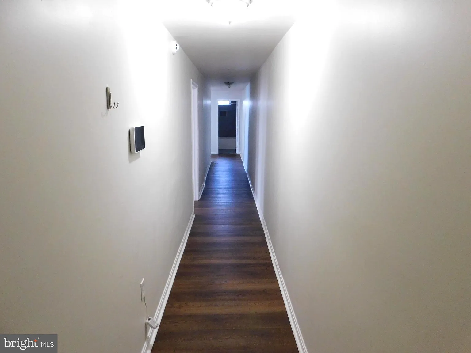 2 bed, $1,300 — Photo 3