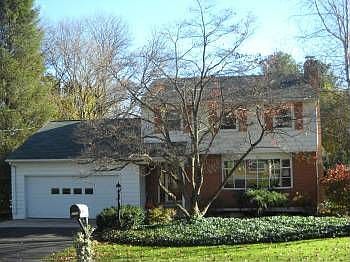 1st image of 3720 Southwood Dr
