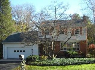 3720 Southwood Dr, Easton, PA 18045