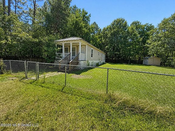 2nd image of 5505 Peacock St
