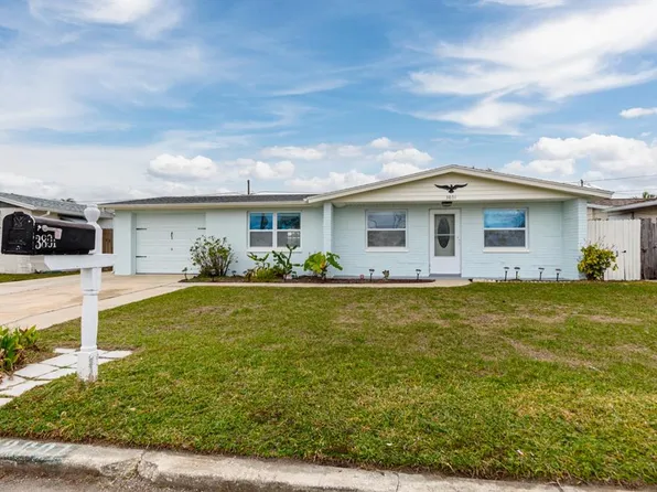 3801 Cherrywood Dr, Holiday, FL 34691