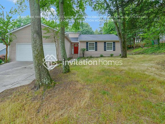 2nd image of 10210 Camelback Cir