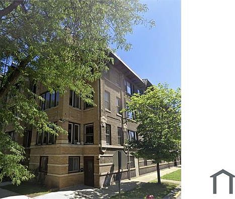 1st image of 4821 S King Dr #4