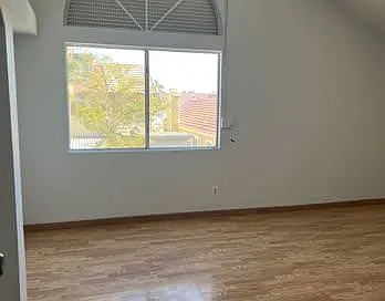 3 bed, 2.5 bath, 1850 sqft, $1,900 — Photo 3