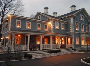 35 Summer St, Kennebunk, ME 04043