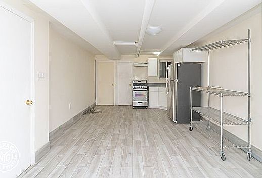 1st image of 79 Underhill Ave #4E