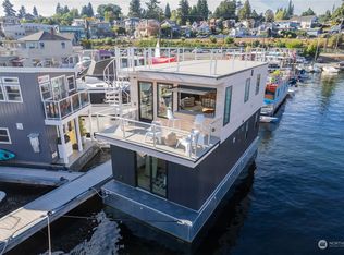 2401 N Northlake Way #F-7, Seattle, WA 98103