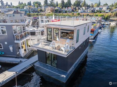 2401 N Northlake Way #F7, Seattle, WA, 98103