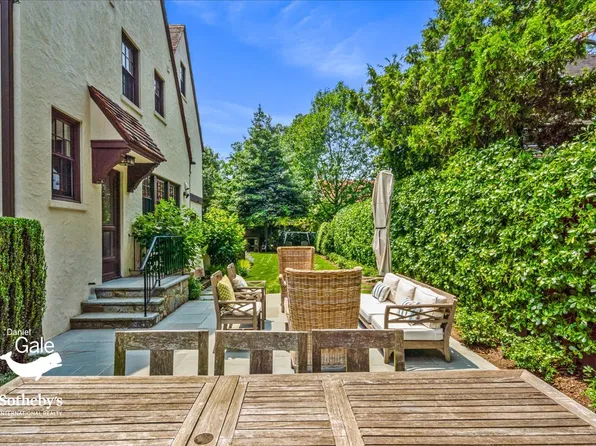 165 Slocum Crescent image 51 of 59