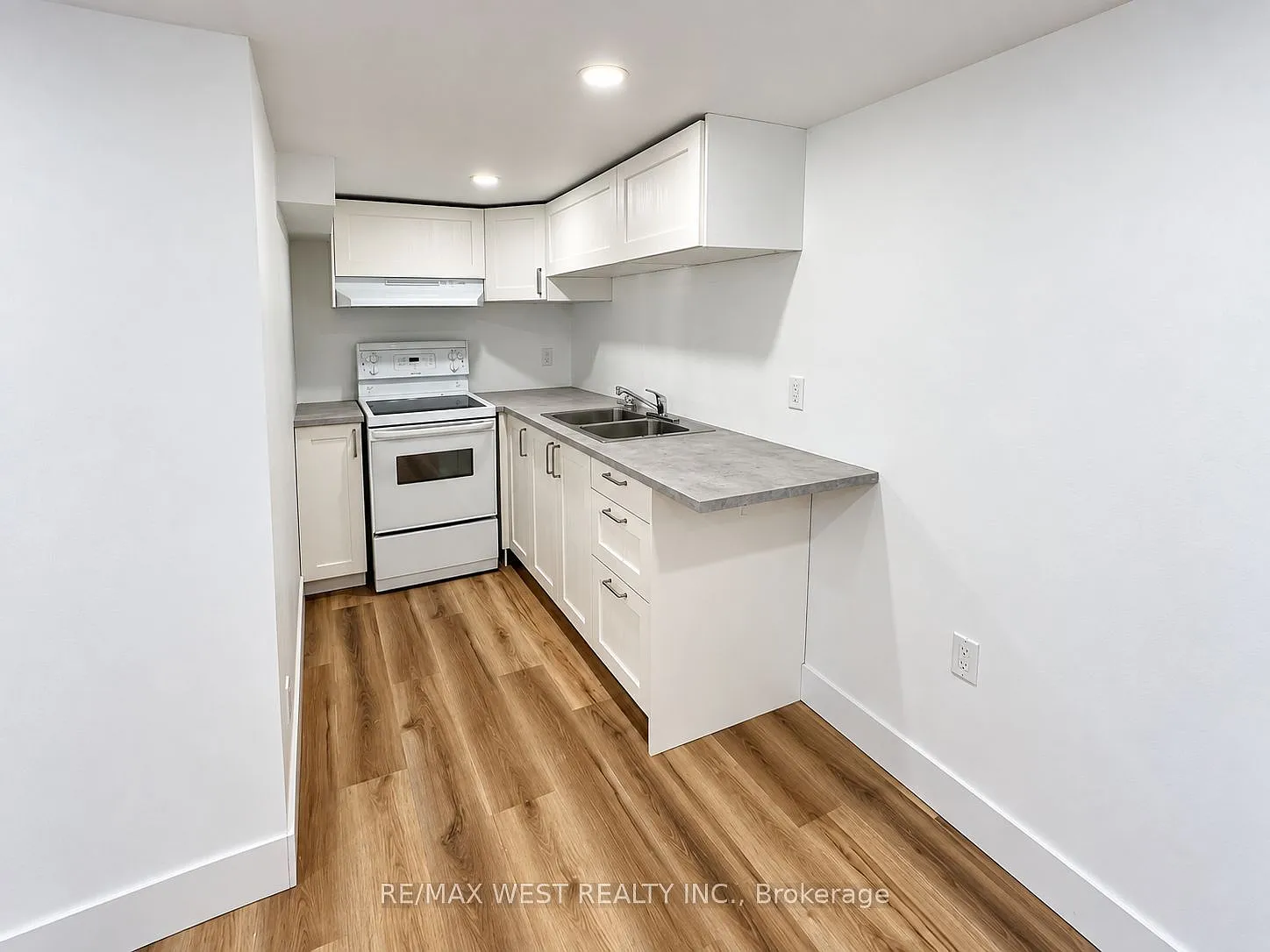 2 bed, $1,850 — Photo 2