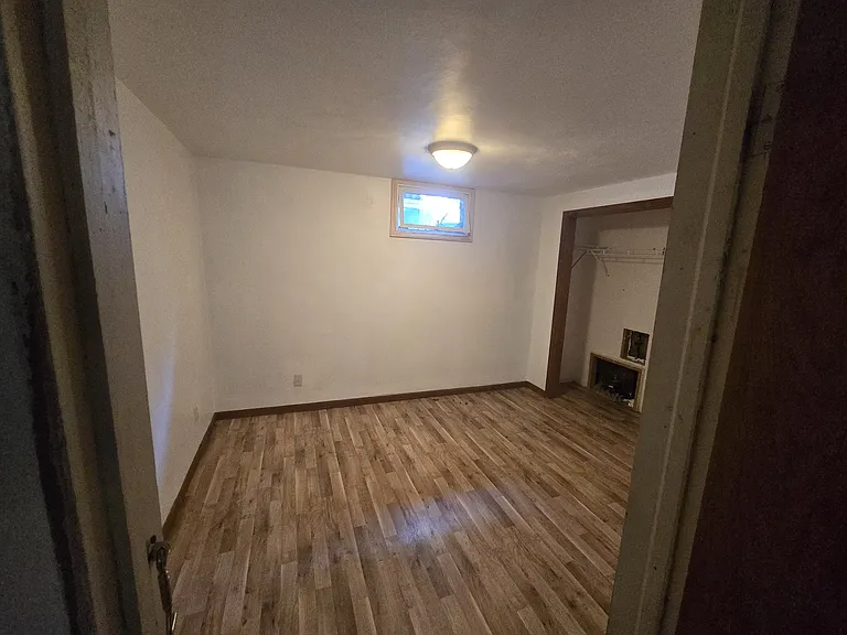 1213 NE Glendale Ave — Photo 12