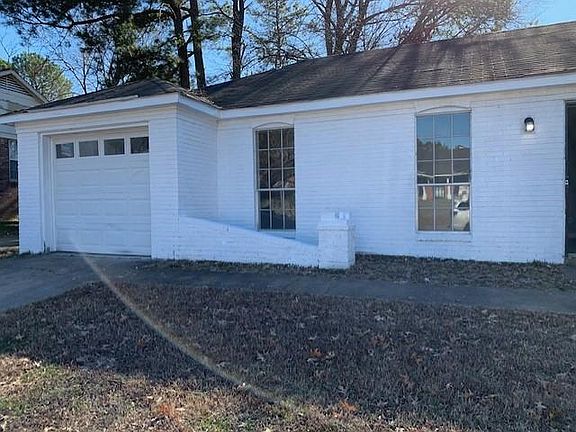 2nd image of 3011 Greenbranch Dr