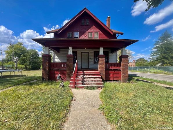 106 Geneva St
