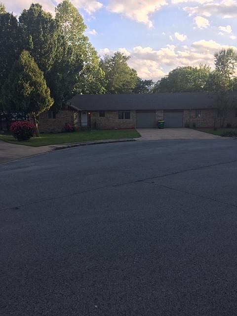 2nd image of 3205 McDonald Ave