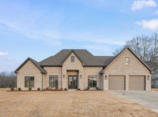 41 Blue Ridge Dr, Florence, AL 35633