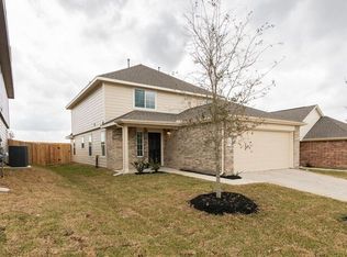 2911 Karin Crest Ln, Conroe, TX 77304