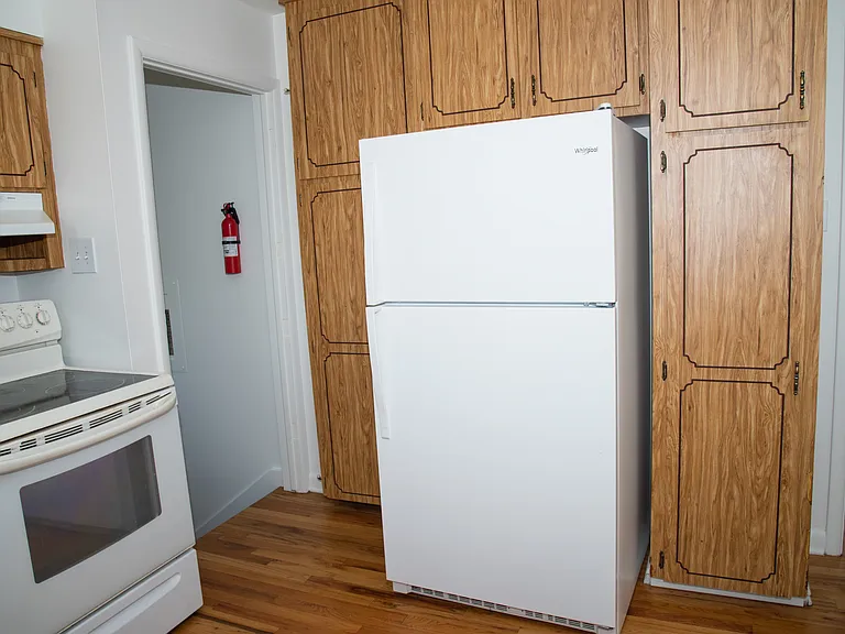 3533 Boston Rd — Photo 7