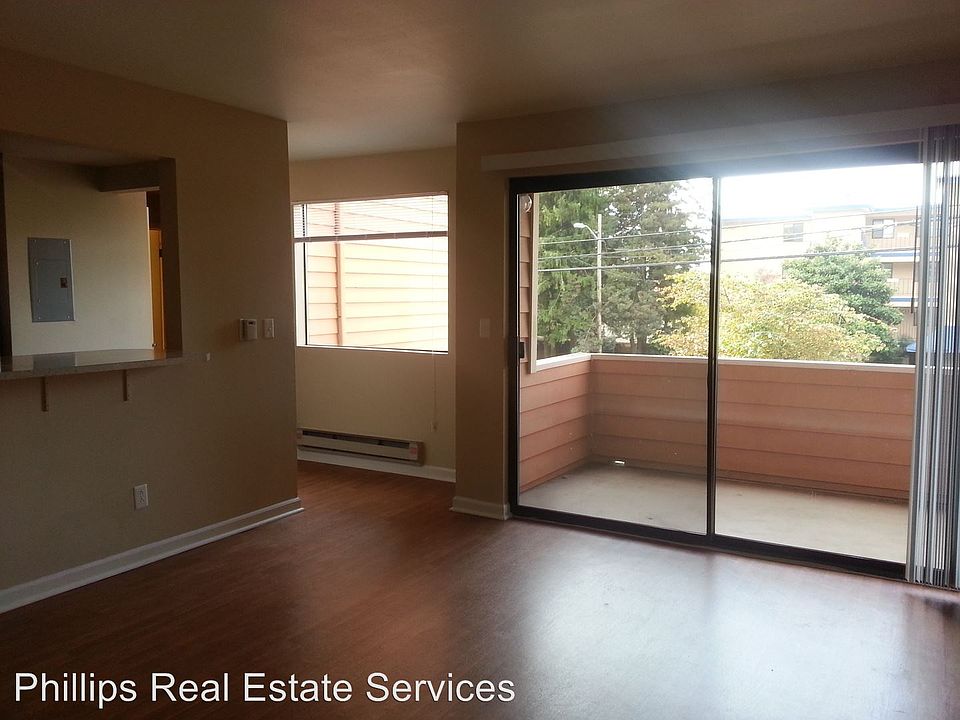 2nd image of 11244 Greenwood Ave N APT 110