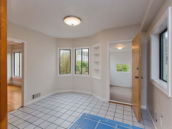 5th image of 1625 Pacheco St