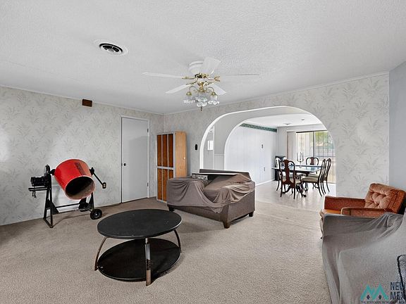 3rd image of 2609 Lujan Ln