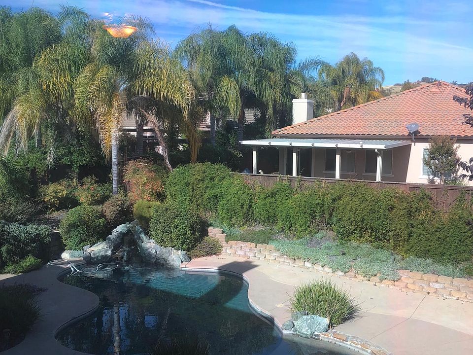 1st image of 3090 Montrose Way