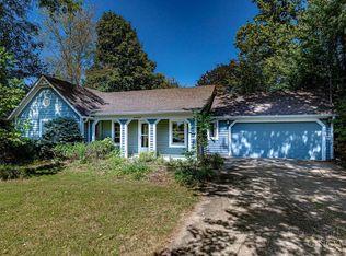 6006 Fairfield Rd, Oxford, OH 45056