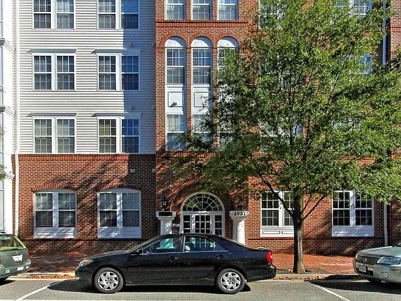 2nd image of 4951 Brenman Park Dr APT 206
