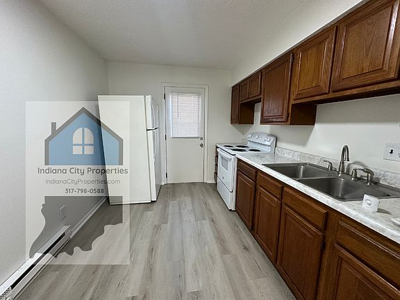 3rd image of 569 S Home Ave #17464458