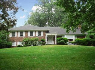 72 Westview Rd, Short Hills, NJ 07078